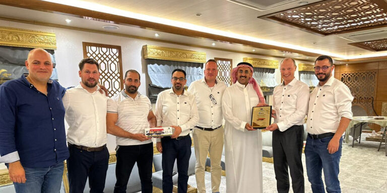 PI2028-The-Line_1000x500 PI2028-The-Line_1000x500