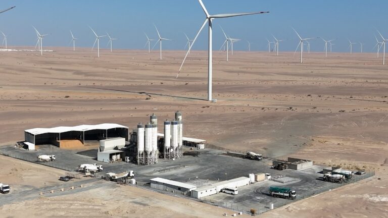 Ras Al Shiek Hamid (wind) site pic 8